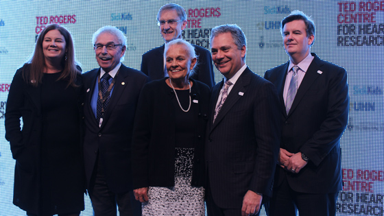 Image of Martha Rogers, Dr. Bernie Gosevitz, Alan Horn, Loretta Rogers, Dr. Barry Rubin and Edward Rogers