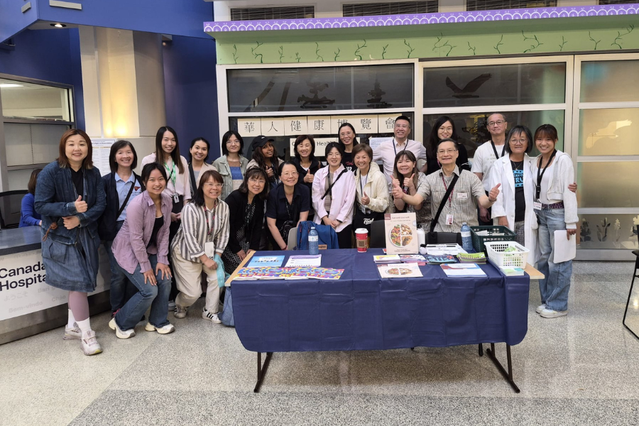 Group image of the chinese health community partners and TeamUHN