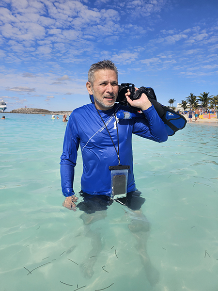 Delbert Taylor on vacation