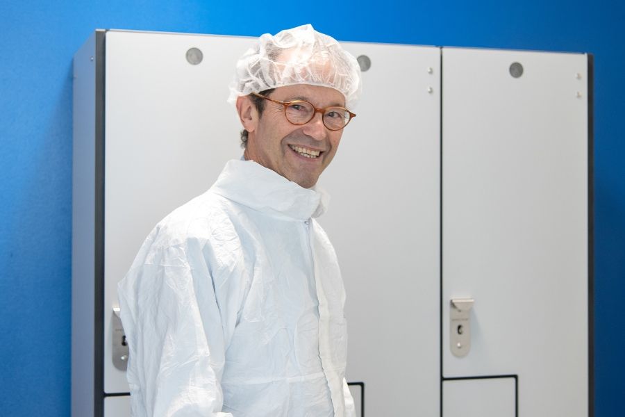 Dr. Michael Baker, a pioneer in treating leukemia using immunotherapy