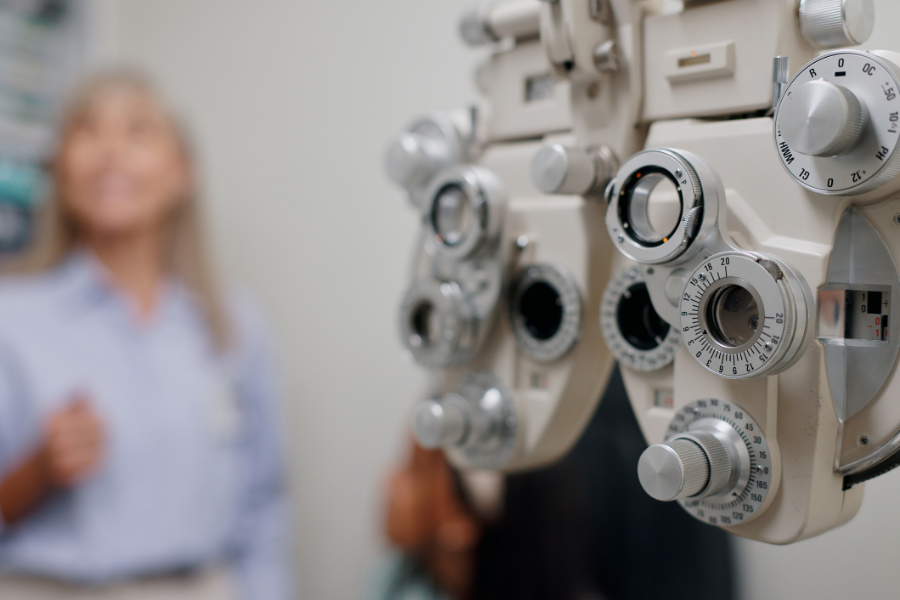 Eye exam equiptment