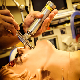 Picture of Intubation on dummy patient